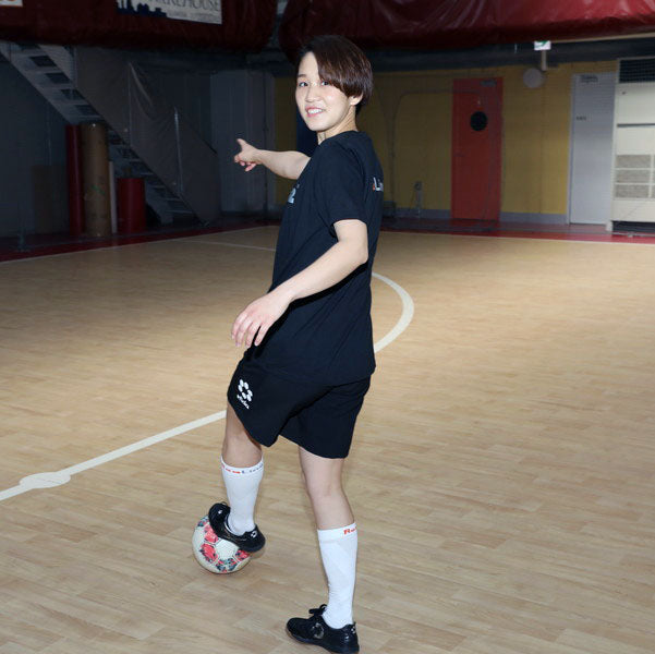 ジャンプ膝サヨナラ！最新シューズで快適プレイ